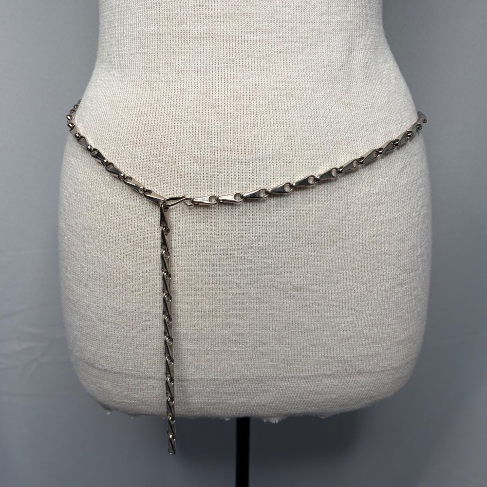 Vintage Silver Tone Geometric Link Chain Belt Adjustable Y2K Modernist 41.5 Inch